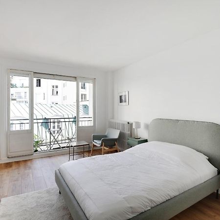Bright Studio For 2 - Champs-Elysees Parigi Esterno foto